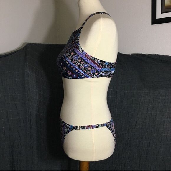 No Boundaries Floral Two Piece Swimset Size S/M - Picture 3 of 10